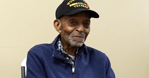 Alabama World War Ii Veteran Celebrates 106th Birthday 