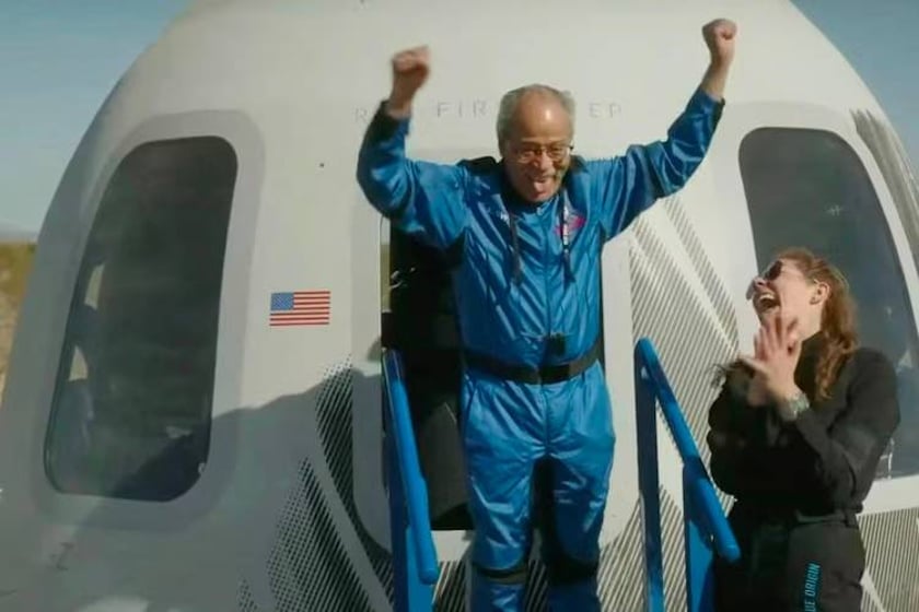 Ed Dwight Becomes The First Black America’s Oldest Astronaut Candidate