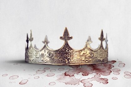 New Review : False Idols: A Reluctant King Novel :