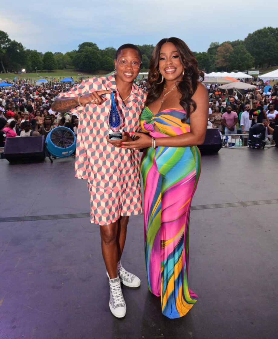 Celebrity Style: Niecy Nash Multicolored Print Strapless Jumpsuit At Atlanta