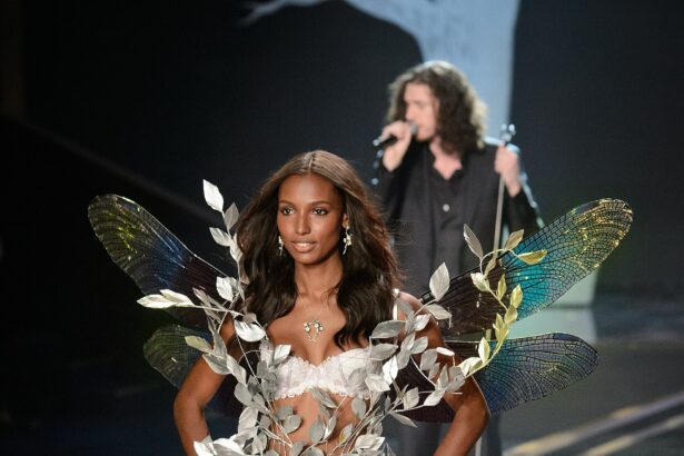 Victoria’s Secret Fashion Show 2023 Why It Failed And How To